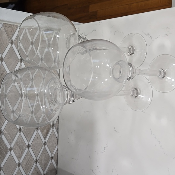 3 piece Glass goblets - Picture 2 of 3